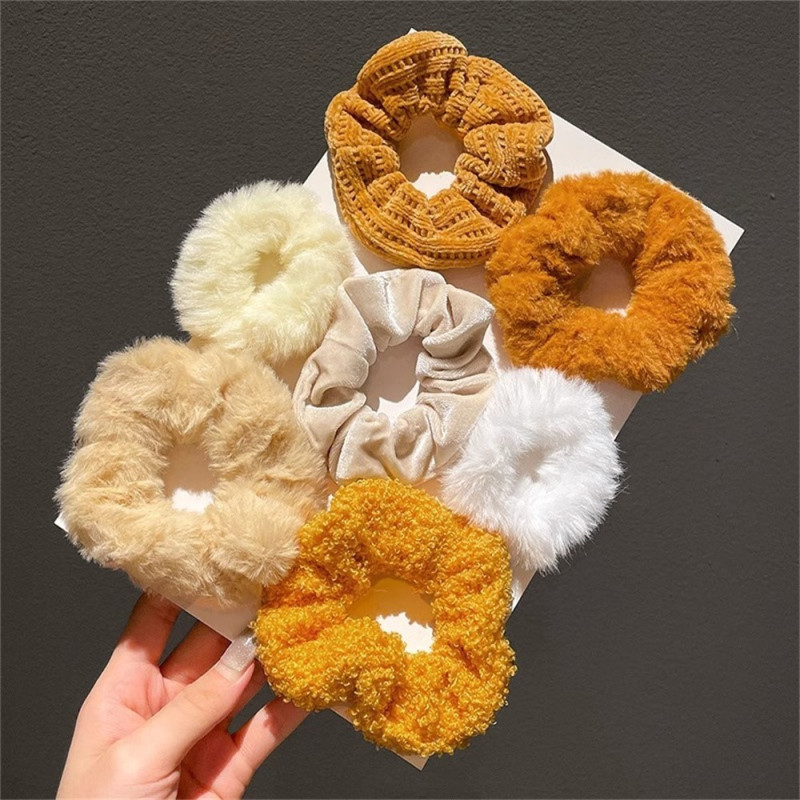 7pcs Plush Hair Ties Hair Bands Fabric Elastic Hair Bands Hair Accessory - Yellow