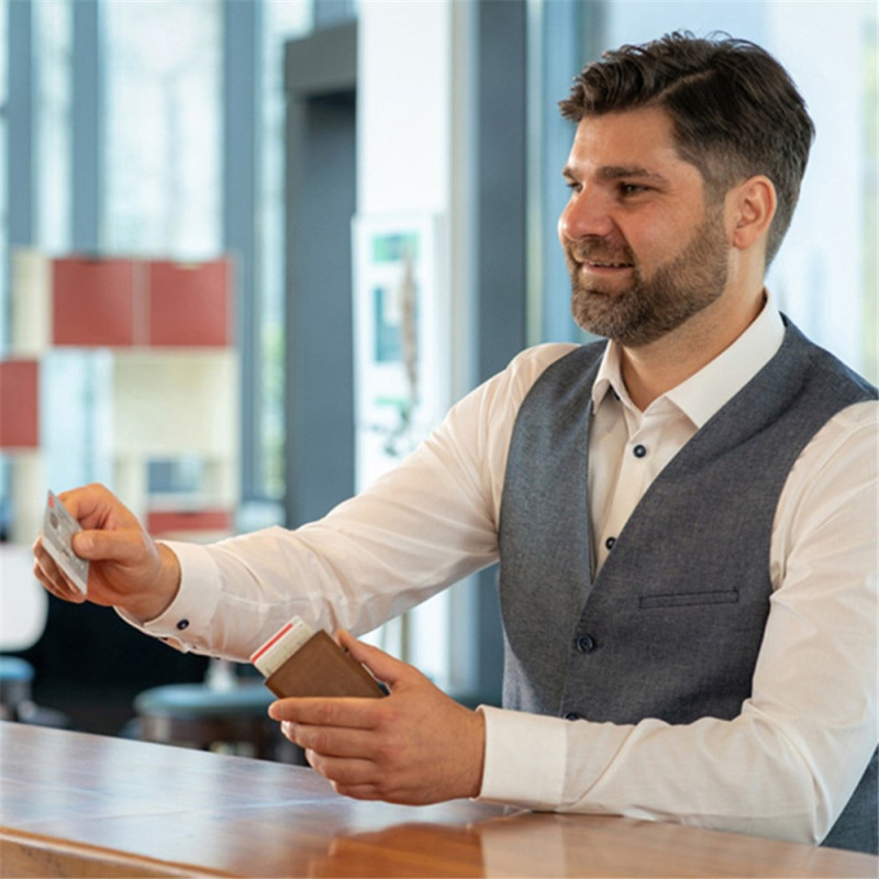 RFID Blocking ID Card Case Credit Card Holder Aluminum Alloy + PU Leather