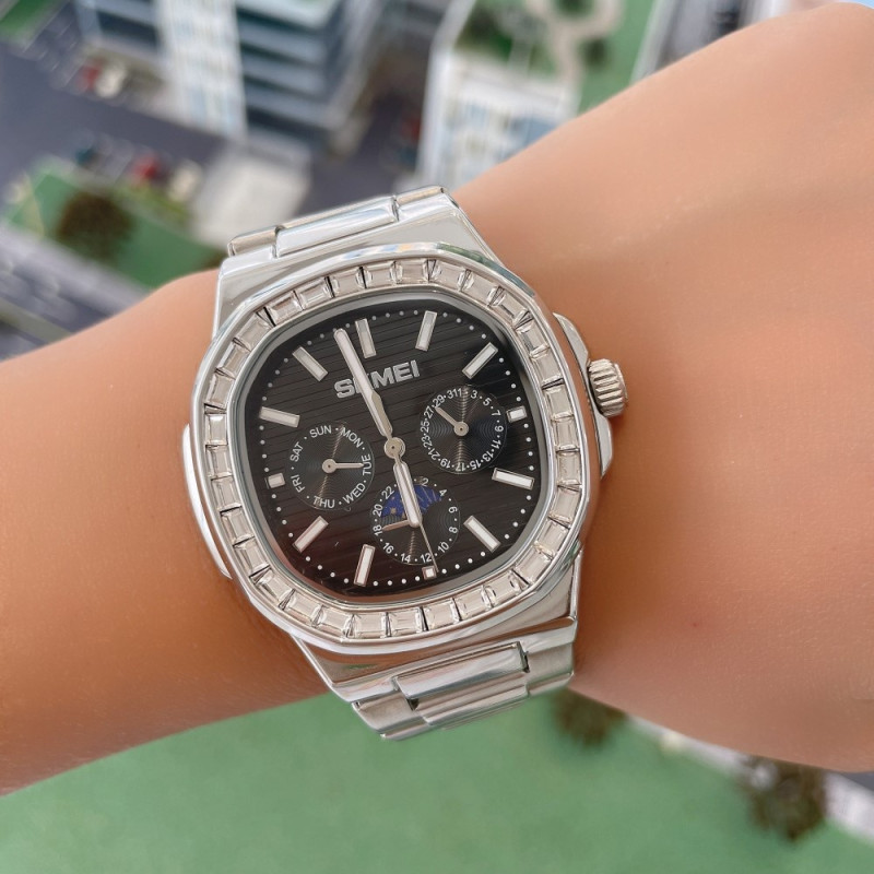 SKMEI Watch Business Men Quartz Watch Zircon mote armbåndsur - sølv+svart