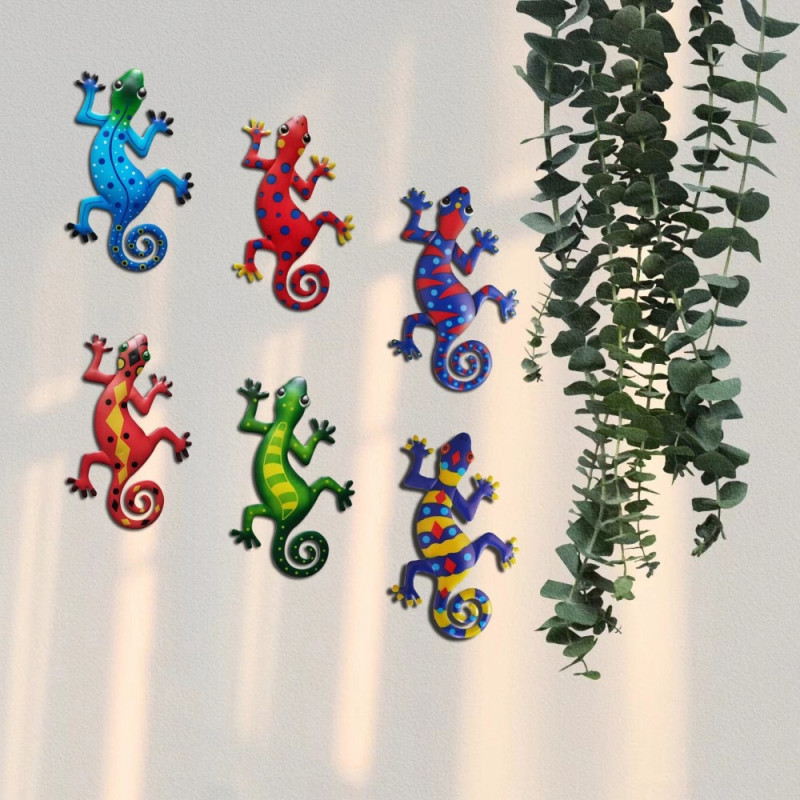 Gecko Lizard Wall Decal Garden Ornament 13x22cm - Red